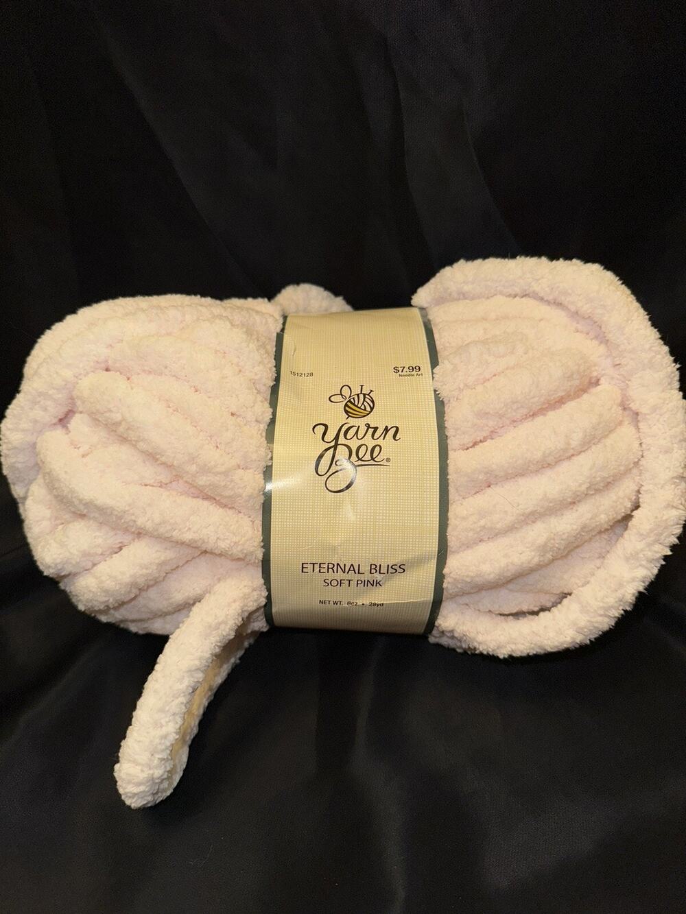 New Yarn Bee Eternal Bliss Soft Pink 28 Yds 8oz Yarn Crochet Knitting Knit